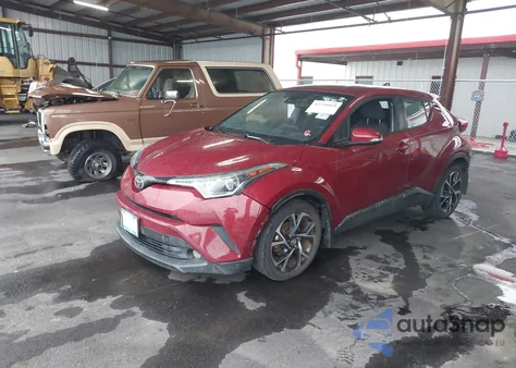 2018 Toyota C-Hr Xle Premium z USA, uszkodzony, nr VIN NMTKHMBX7JR037076